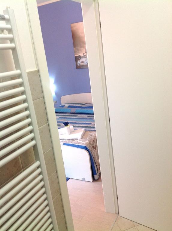 Ai Giardini Rooms -Vicino Ospedale Borgo Trento E Centro Storico เวโรนา ภายนอก รูปภาพ